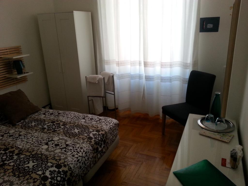 Le Stanze Del Papa Bed & Breakfast Rome Exterior photo